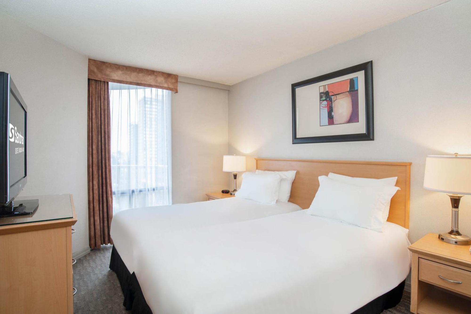 Sandman On Davie Hotel 3*